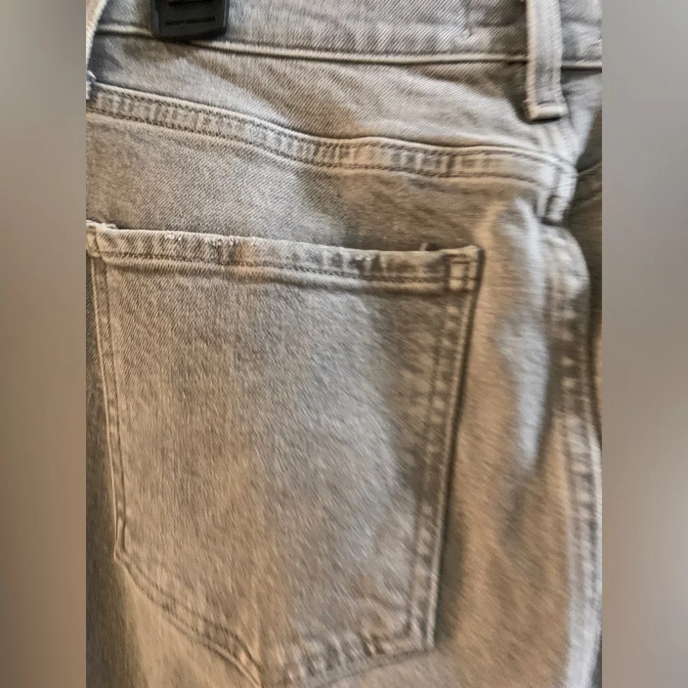 Agolde Feel Good Skinny Leg Jeans in Graystone Size 26-0036
